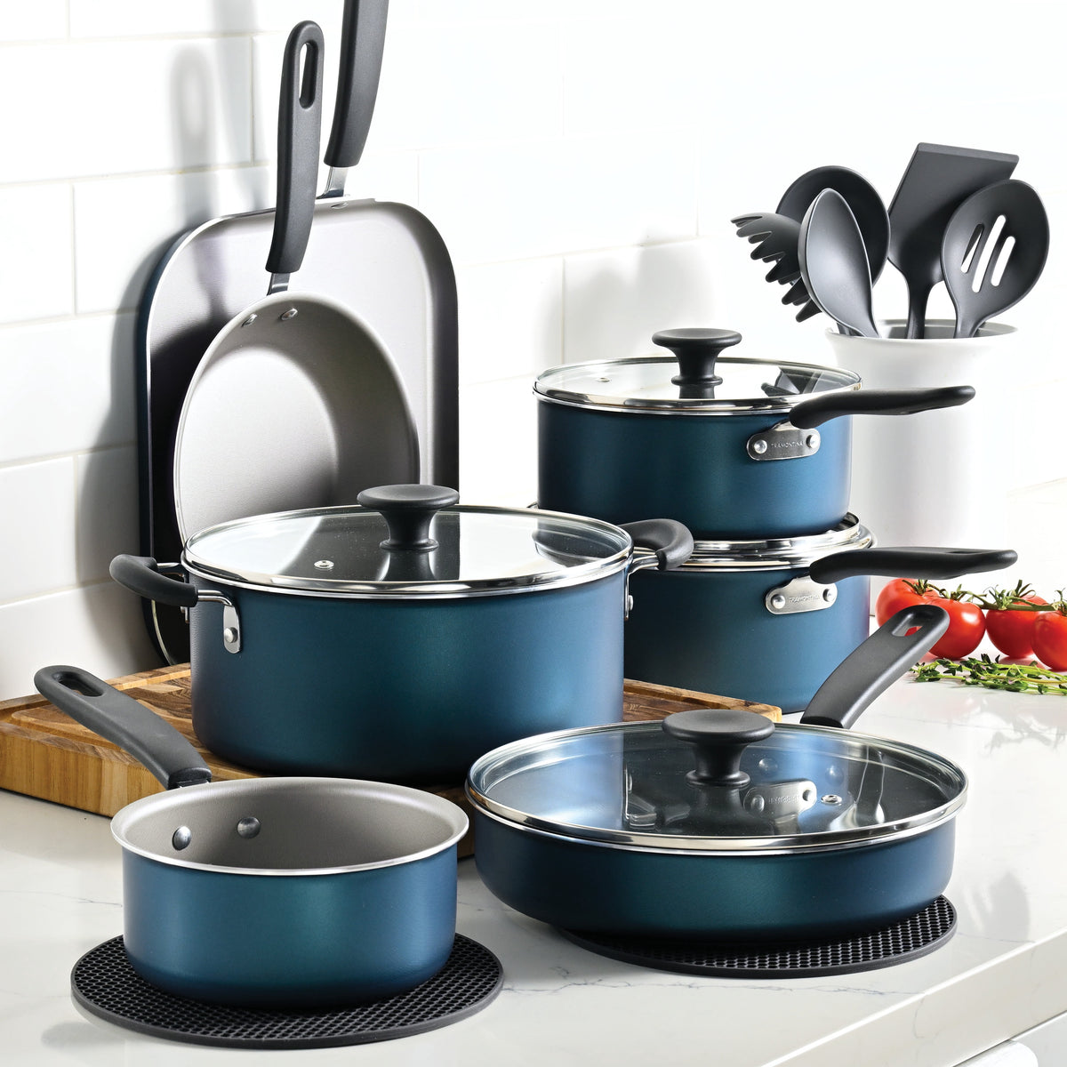 Garly Kitchen 18-Piece Nonstick Cookware Set Blue
