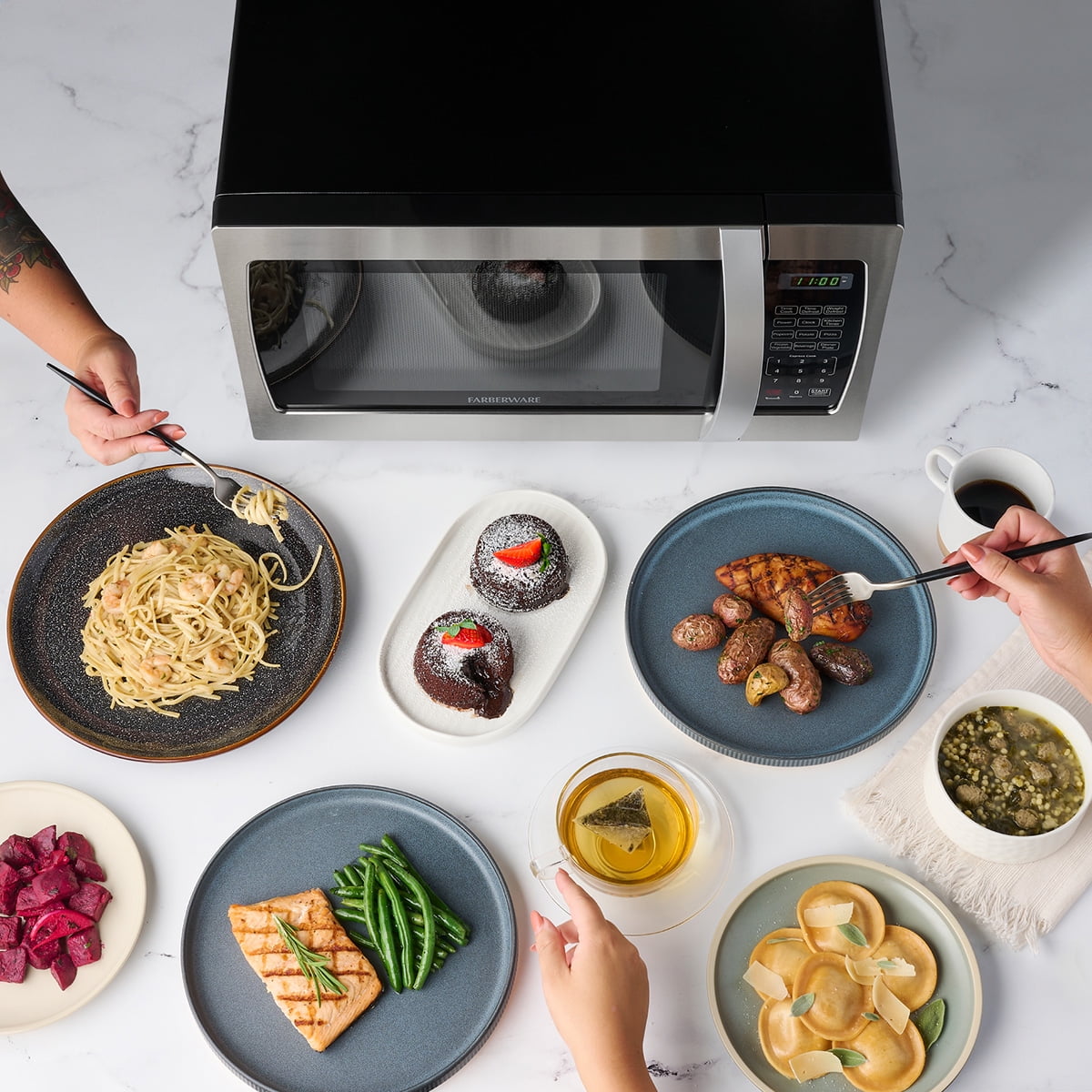 Garly Kitchen 1.3 cu ft Microwave Oven, 1100W Compact Microwave Oven with Smart Sensor