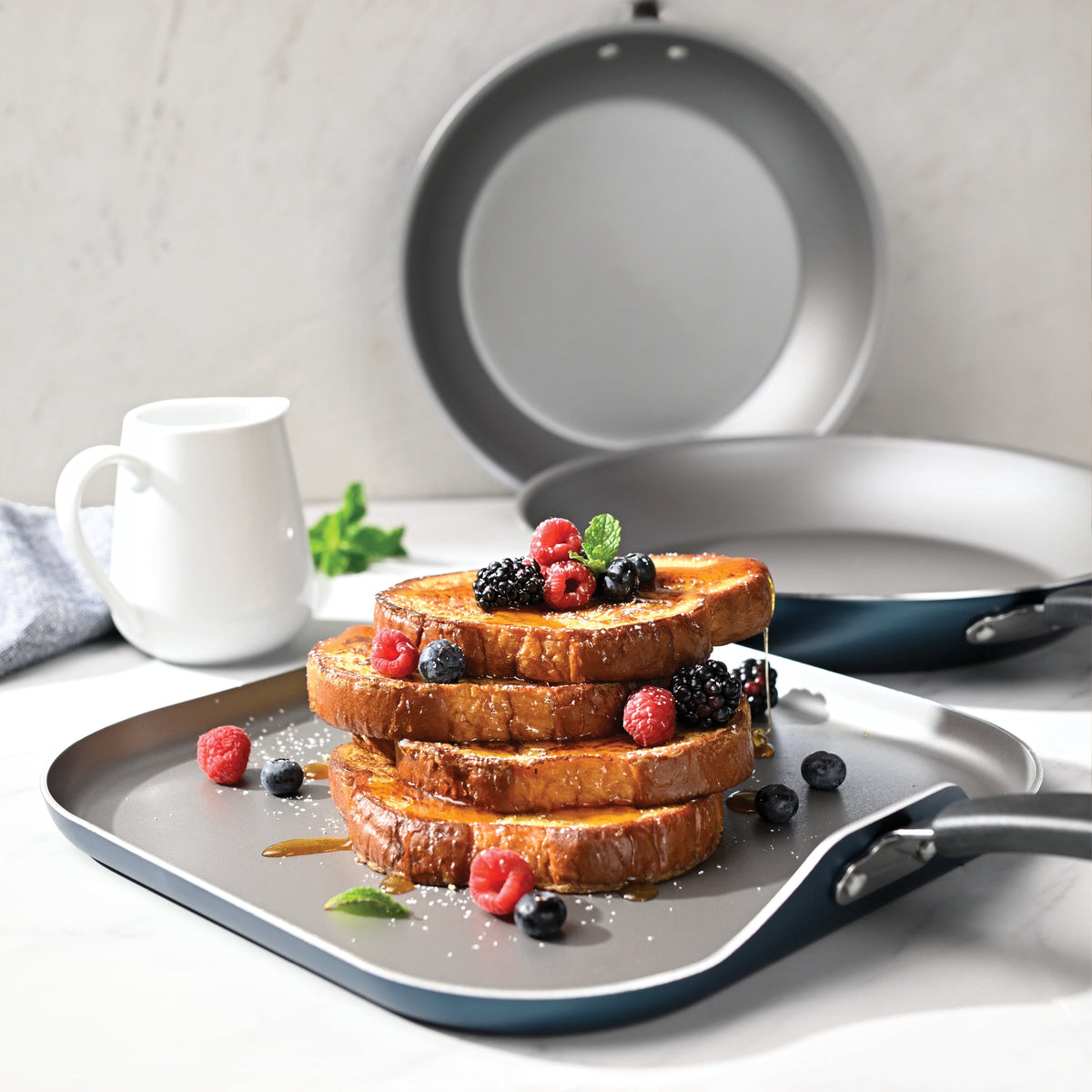Garly Kitchen 18-Piece Nonstick Cookware Set Blue