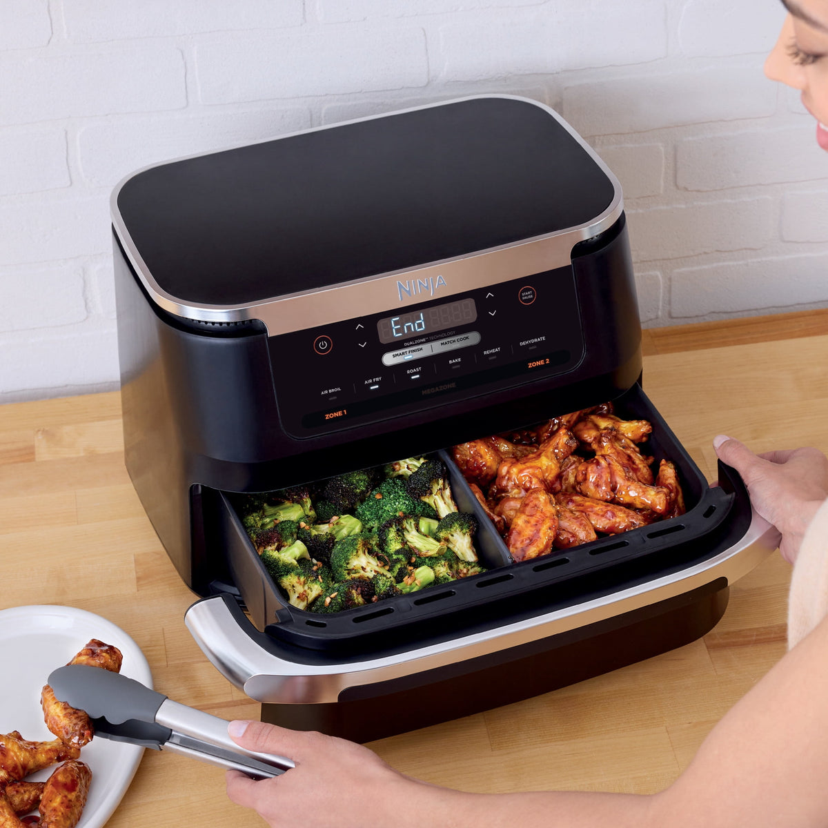 Garly Kitchen Air Fryer 7-Qt, DualZone FlexBasket, 6-in-1, Smart Finish, Cook 2 Foods 2 Ways