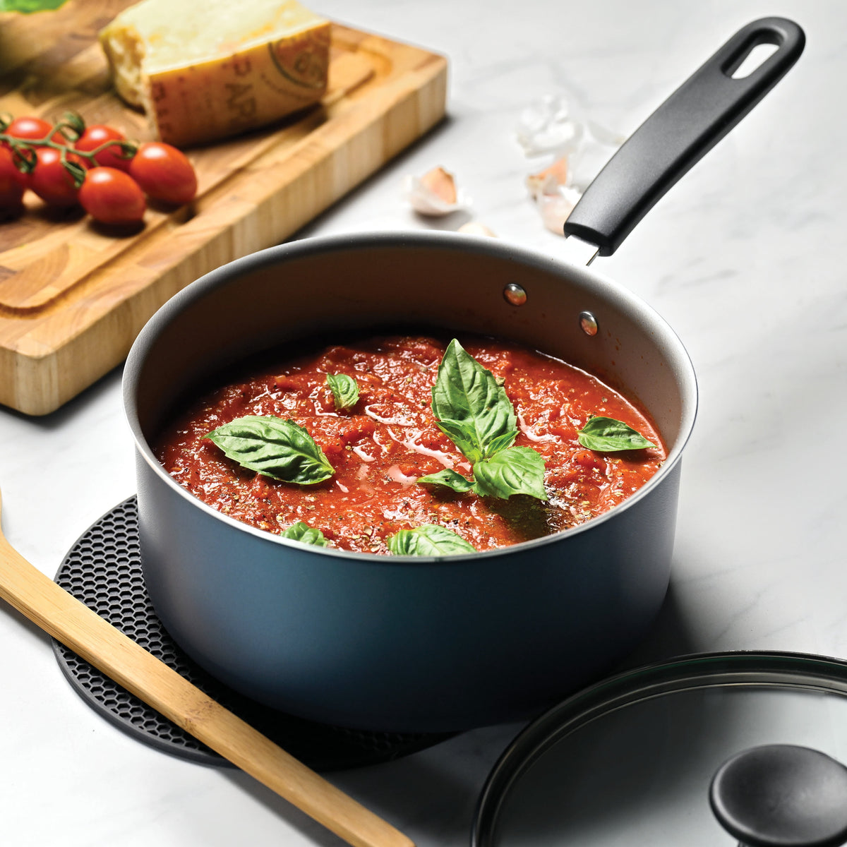 Garly Kitchen 18-Piece Nonstick Cookware Set Blue